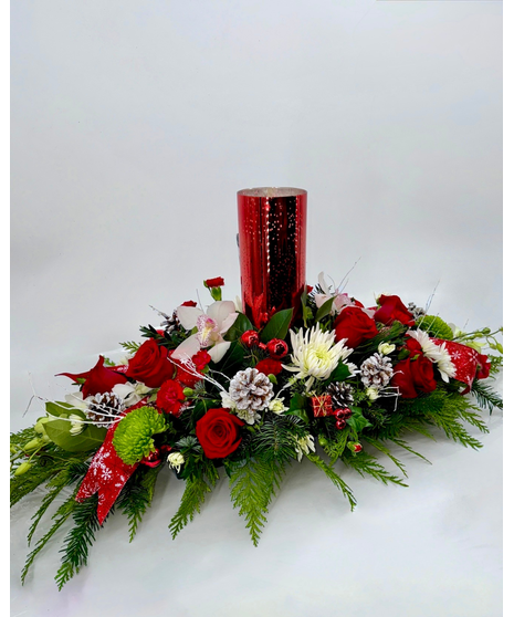 Moravian Fresh Christmas Candle Bouquet