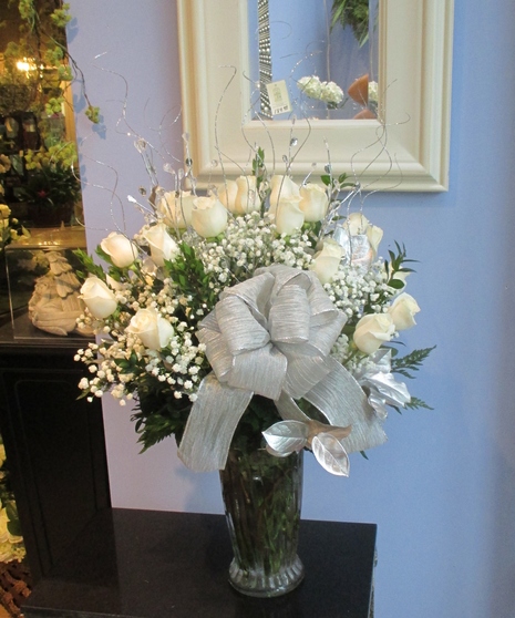 7 Beautiful Winter Flower Arrangements