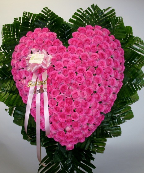Heart of Pink Roses