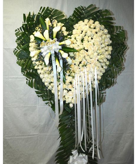 Heart of all White roses And Calla lilies